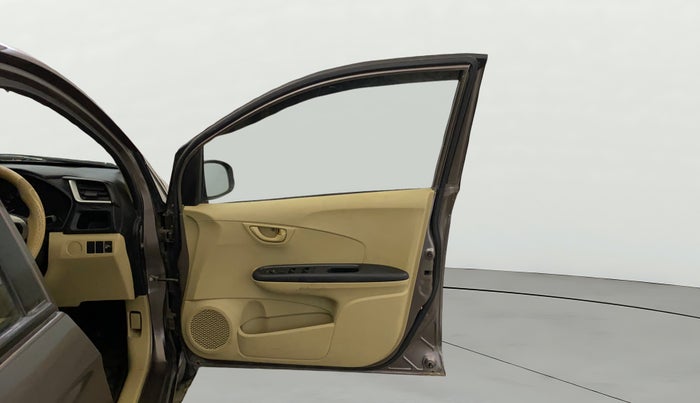 2016 Honda Amaze 1.2L I-VTEC S, Petrol, Manual, 77,460 km, RHS Front Door