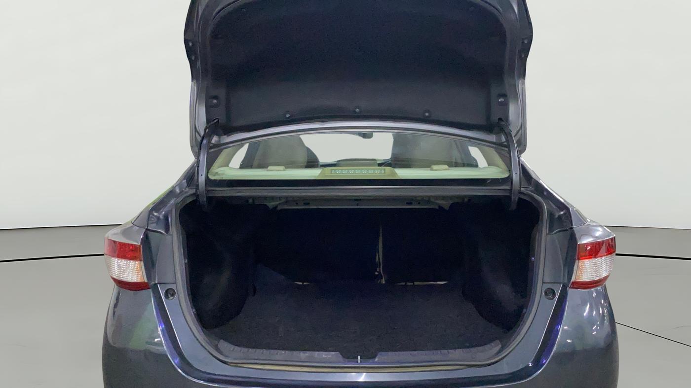 2018 Toyota YARIS G MT, Petrol, Manual, 44,207 km, Boot Open Zoomed View