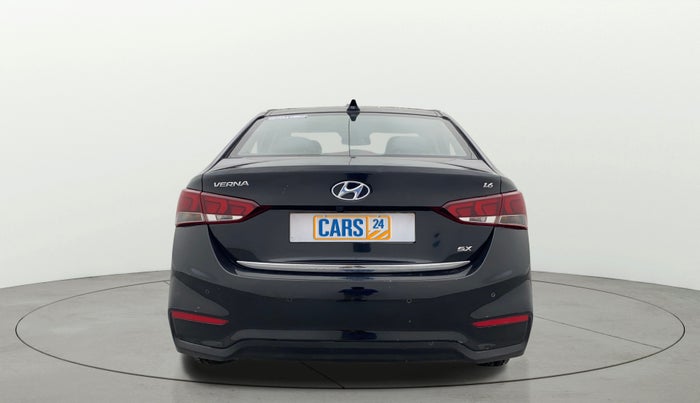 2019 Hyundai Verna 1.6 VTVT SX (O) AT, Petrol, Automatic, 48,723 km, Back/Rear