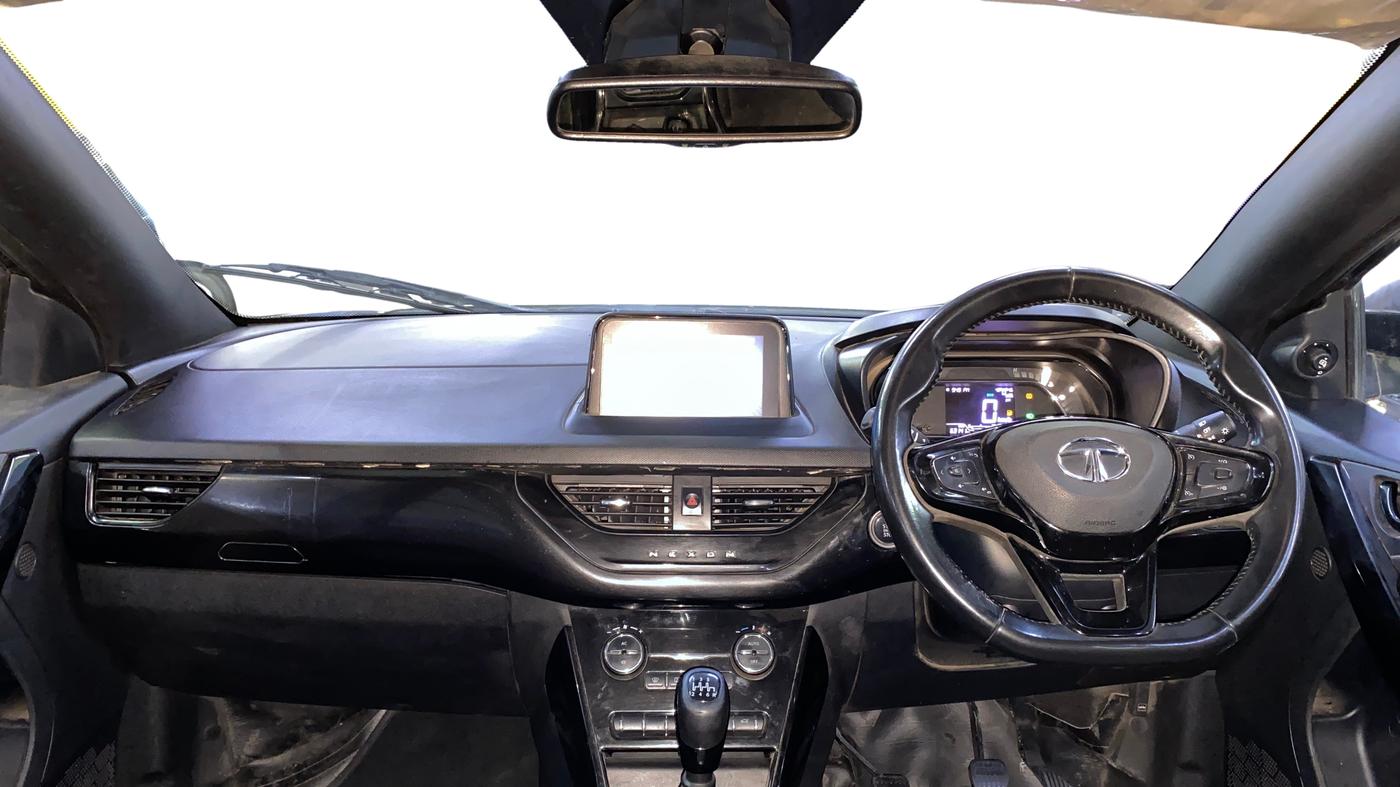 2023 Tata NEXON XZ PLUS LUX SUNROOF DARK DIESEL, Diesel, Manual, 63,134 km, Dashboard