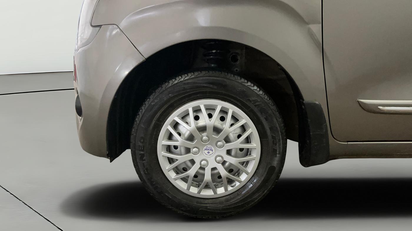2023 Maruti New Wagon-R LXI 1.0, Petrol, Manual, 18,361 km, Left Front Wheel