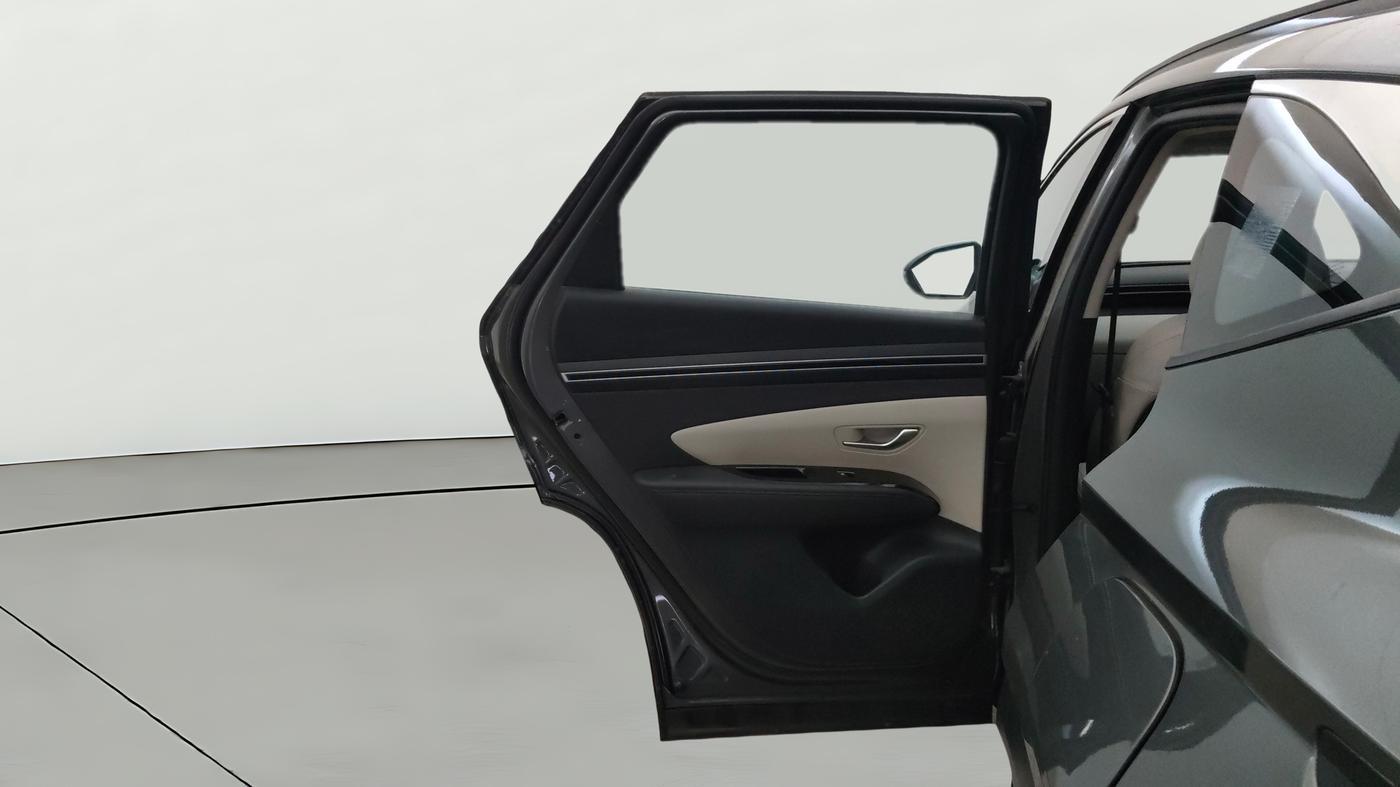 2024 Hyundai Tucson SIGNATURE 2.0 AT PETROL, Petrol, Automatic, 31,495 km, LHS Rear Door