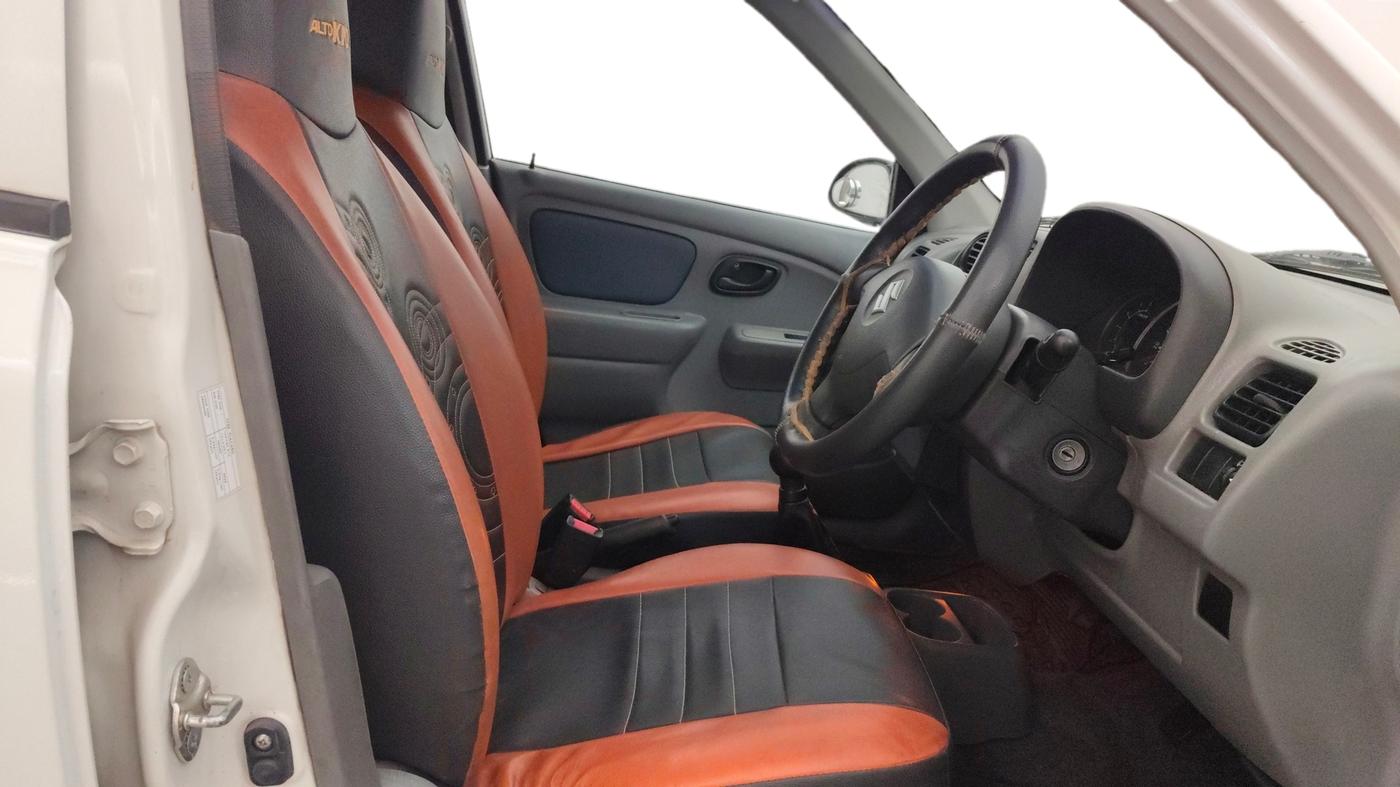 2013 Maruti Alto K10 VXI, Petrol, Manual, 55,454 km, Right Side Front Door Cabin