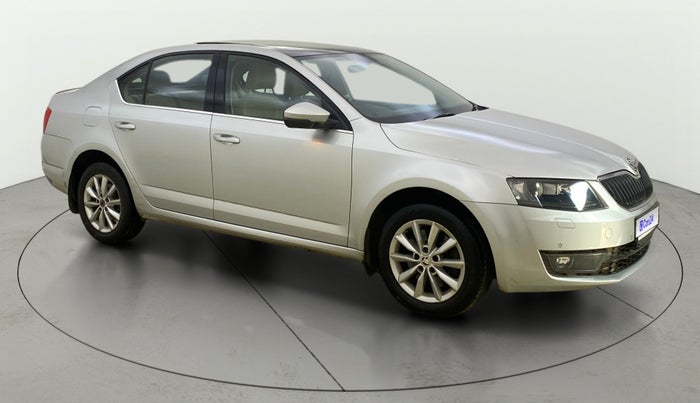 2016 Skoda Octavia STYLE PLUS AT 1.8 TSI, Petrol, Automatic, 65,982 km, SRP