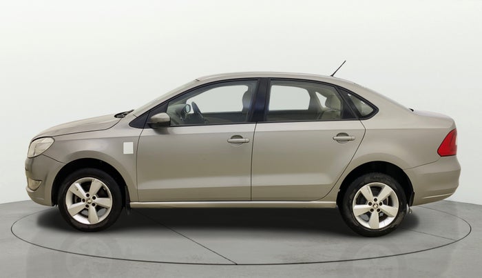 2015 Skoda Rapid ELEGANCE 1.6 MPI MT, Petrol, Manual, 75,596 km, Left Side