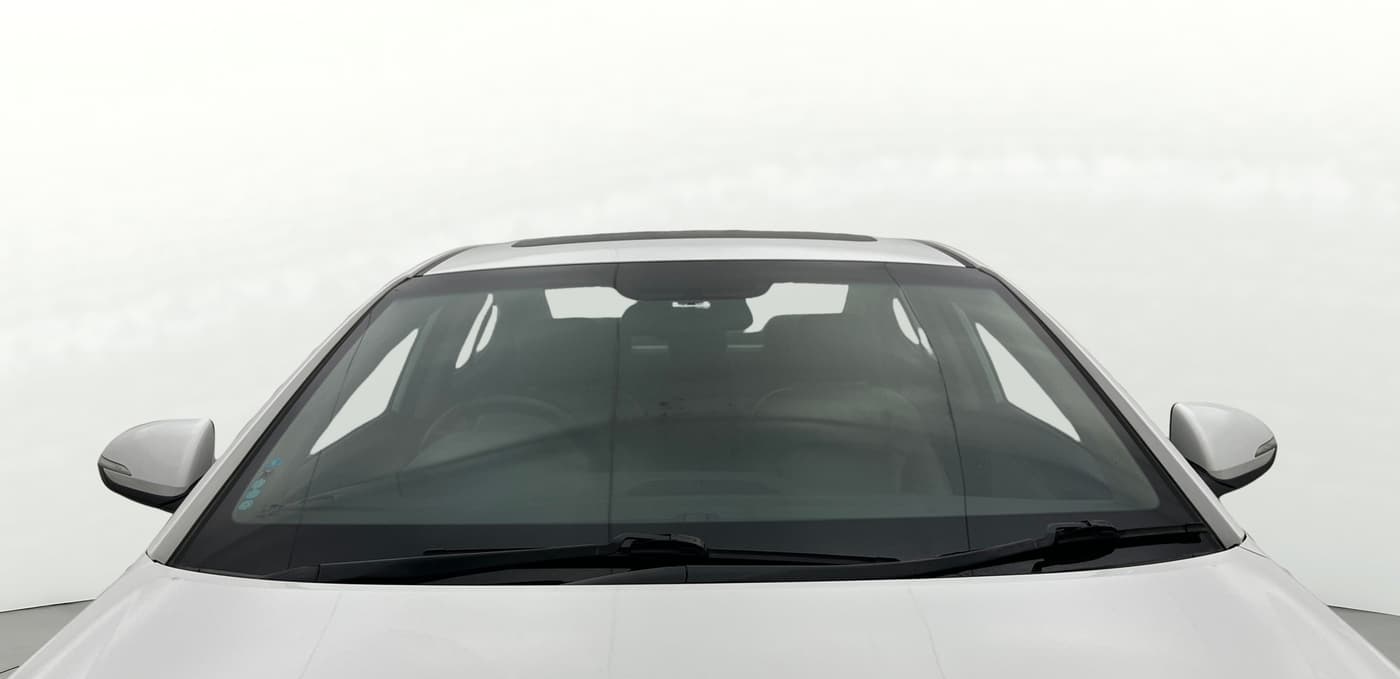 2019 Hyundai New Elantra 2.0 SX(O) AT PETROL, Petrol, Automatic, 56,206 km, Front Windshield