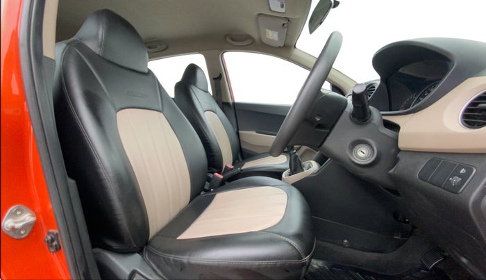 2019 Hyundai Grand i10 MAGNA 1.2 KAPPA VTVT, Petrol, Manual, 48,898 km, Right Side Front Door Cabin