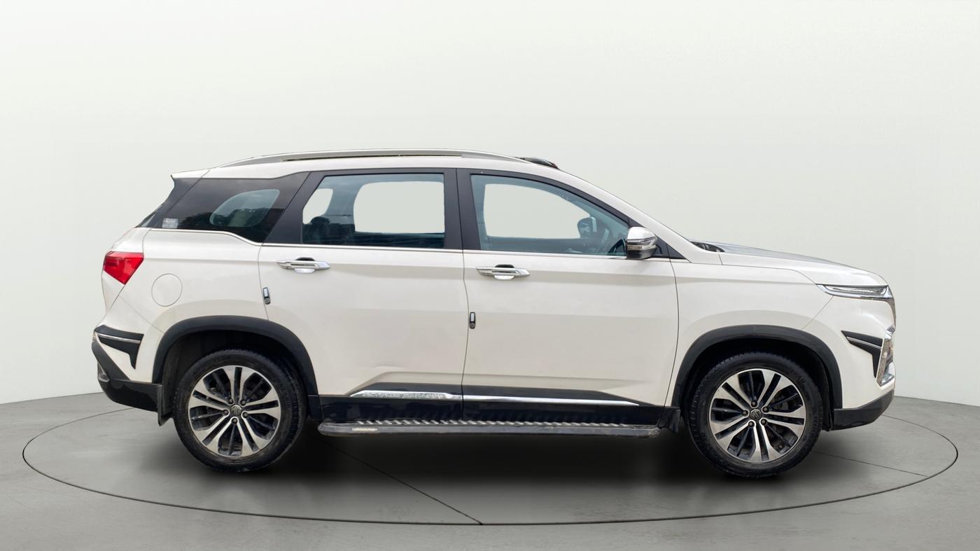 2021 MG HECTOR SMART 1.5 DCT PETROL, Petrol, Automatic, 35,231 km, Right Side View