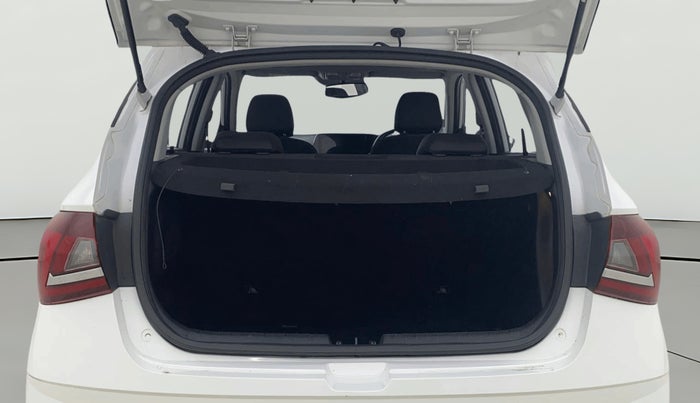 2022 Hyundai NEW I20 ASTA (O) 1.2 AT, Petrol, Automatic, 11,797 km, Boot Open Zoomed View