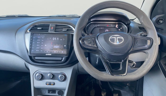 2022 Tata Tiago XT (O) PETROL, Petrol, Manual, 23,442 km, Steering Wheel Close Up
