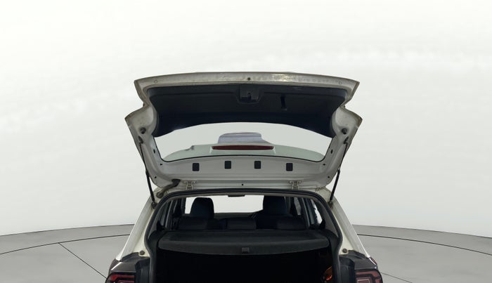 2023 Volkswagen TAIGUN COMFORTLINE 1.0 TSI MT, Petrol, Manual, 58,148 km, Boot Door Open