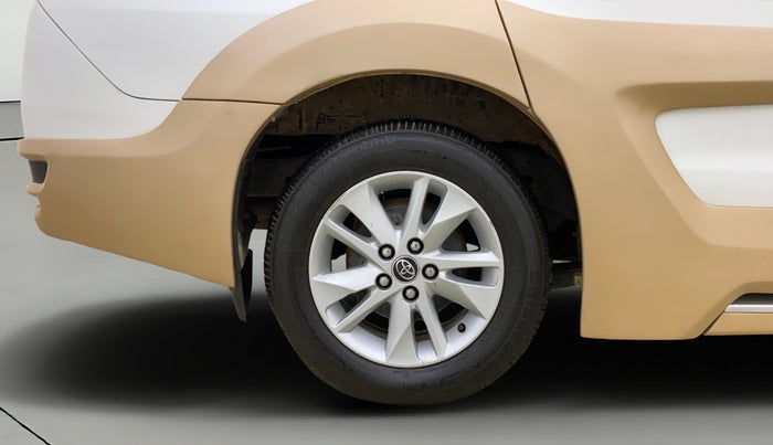 2017 Toyota Innova Crysta 2.4 VX 7 STR, Diesel, Manual, 77,856 km, Right Rear Wheel