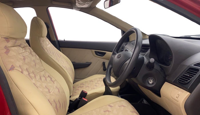 2015 Hyundai Eon D-LITE+, Petrol, Manual, 24,278 km, Right Side Front Door Cabin