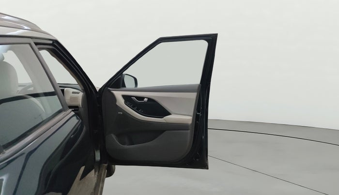 2024 Hyundai Creta SX (O) 1.5 PETROL, Petrol, Manual, 28,652 km, RHS Front Door