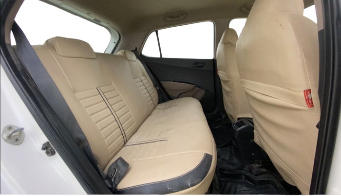 2018 Hyundai Grand i10 MAGNA 1.2 KAPPA VTVT, Petrol, Manual, 92,157 km, Right Side Rear Door Cabin