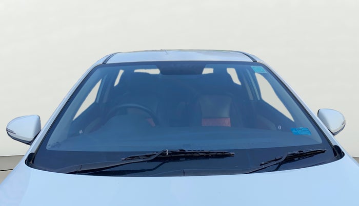 2018 Hyundai Verna 1.4 EX PETROL, Petrol, Manual, 1,09,063 km, Front Windshield