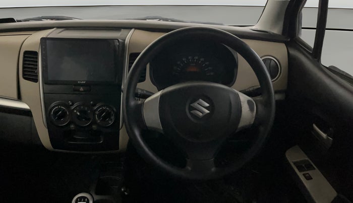 2017 Maruti Wagon R 1.0 LXI CNG, CNG, Manual, 66,078 km, Steering Wheel Close Up