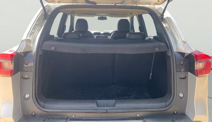 2022 Nissan MAGNITE XV TURBO CVT, Petrol, Automatic, 27,479 km, Boot Open Zoomed View