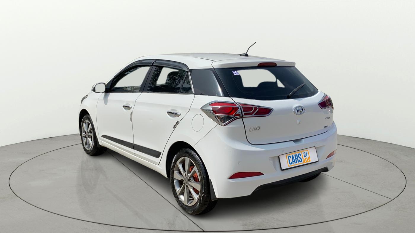 2017 Hyundai Elite i20 ASTA 1.2 (O), CNG, Manual, 1,45,989 km, Left Back Diagonal