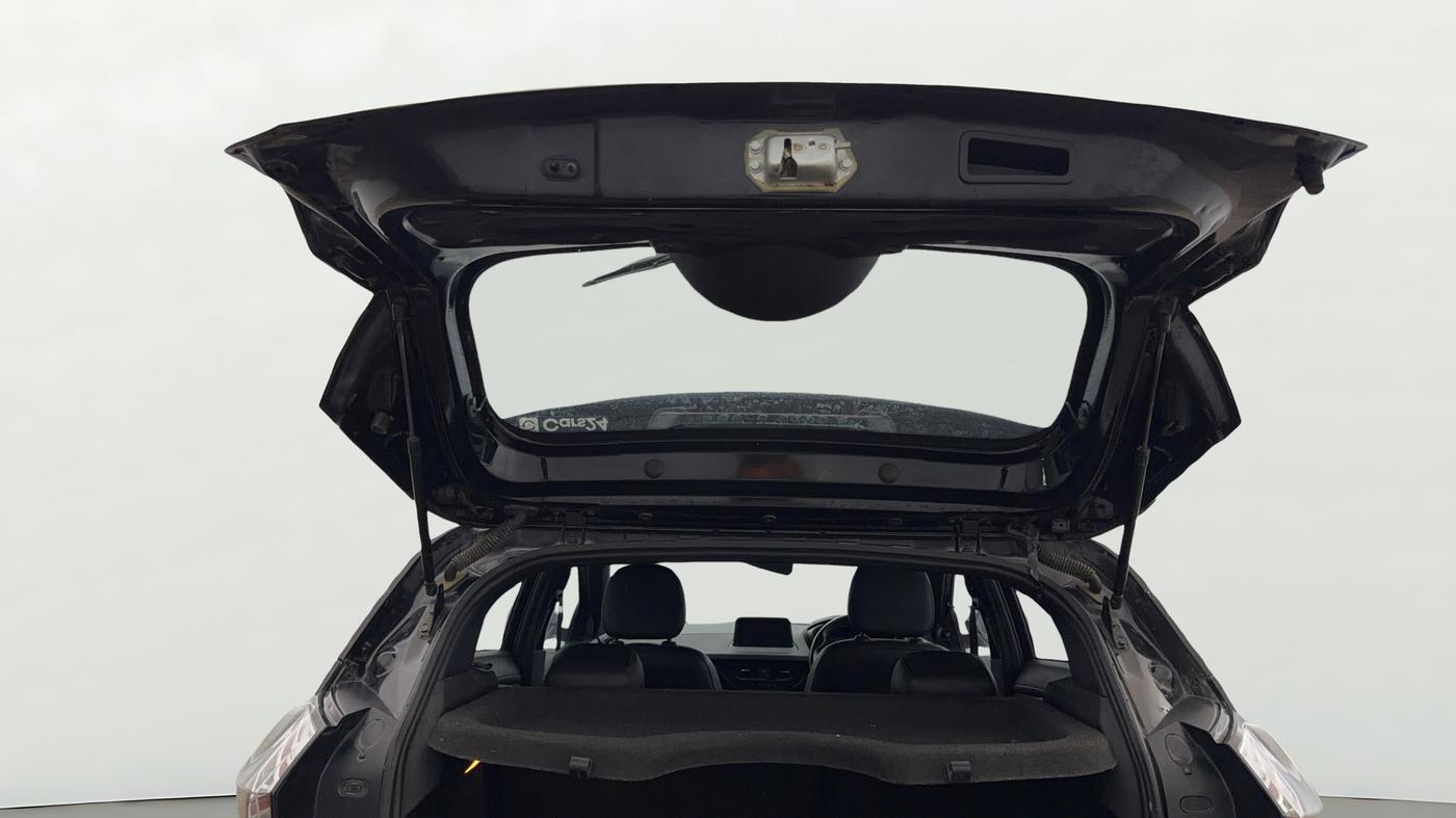 2022 Tata NEXON XZ PLUS (O) PETROL DARK EDITION, Petrol, Manual, 34,815 km, Boot Door Open