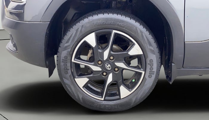 2023 Tata PUNCH ACCOMPLISHED MT, Petrol, Manual, 42,484 km, Left Front Wheel