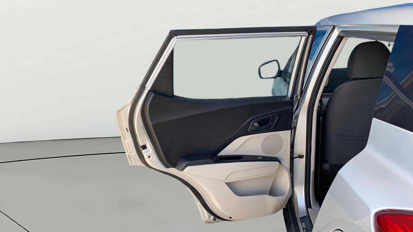 2019 Mahindra XUV300 W4 1.5 DIESEL, Diesel, Manual, 56,364 km, LHS Rear Door