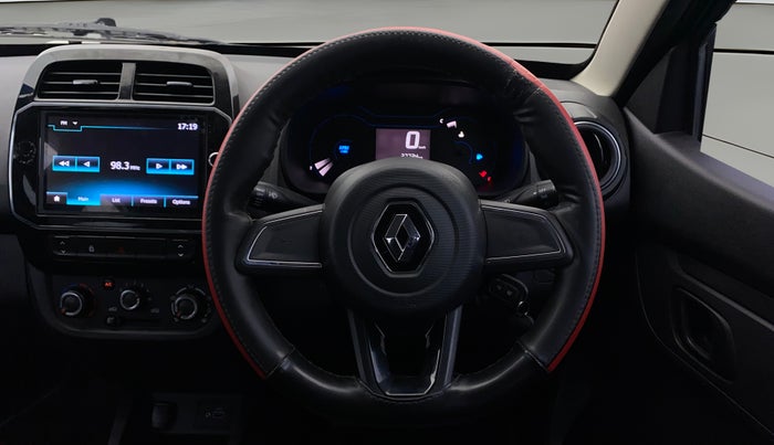 2022 Renault Kwid RXT 1.0, Petrol, Manual, 27,731 km, Steering Wheel Close Up