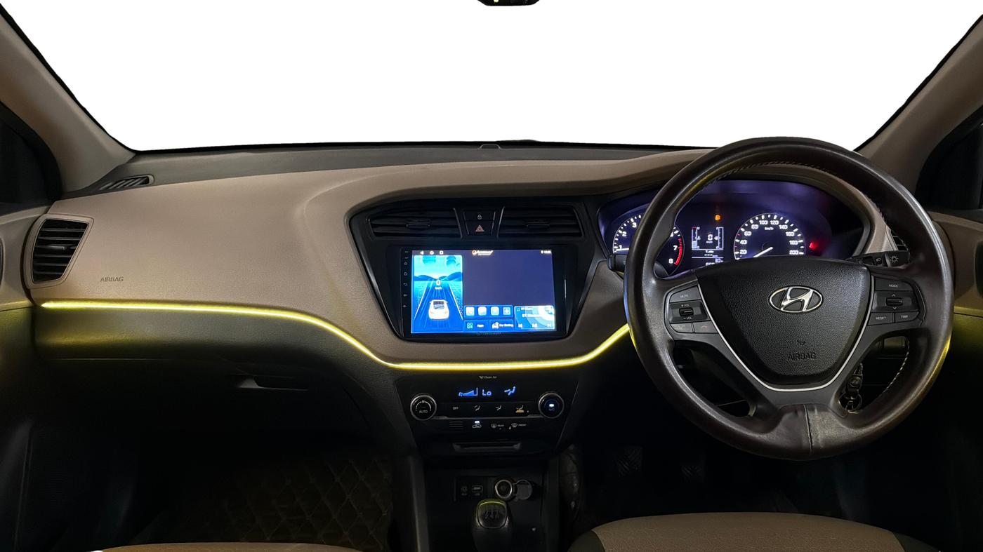 2016 Hyundai Elite i20 SPORTZ 1.2, Petrol, Manual, 65,503 km, Dashboard