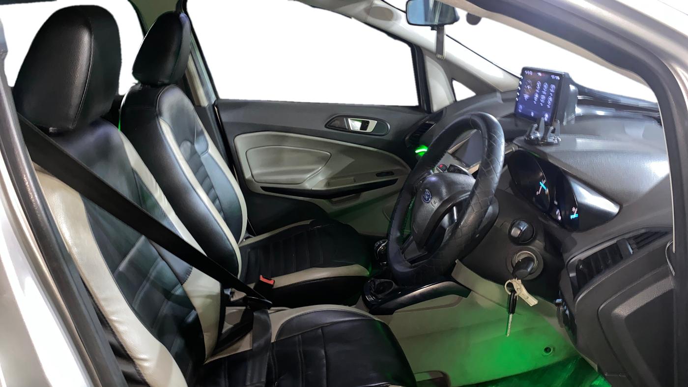 2017 Ford Ecosport TREND 1.5L DIESEL, Diesel, Manual, 66,465 km, Right Side Front Door Cabin