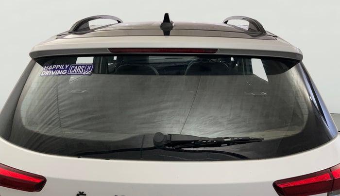 2023 Skoda KUSHAQ STYLE 1.0L TSI AT (6 AIRBAGS), Petrol, Automatic, 39,765 km, Rear Windshield