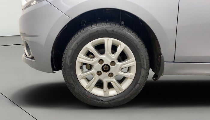 2018 Tata Tiago XZ DIESEL, Diesel, Manual, 95,705 km, Left Front Wheel