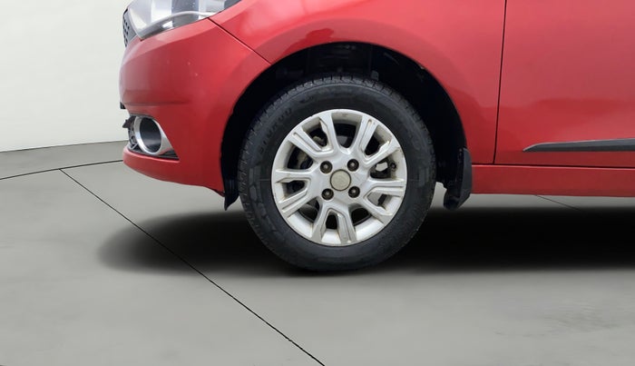 2017 Tata Tiago XZA PETROL, Petrol, Automatic, 62,355 km, Left Front Wheel