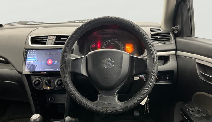 2015 Maruti Swift LXI (O), Petrol, Manual, 65,661 km, Steering Wheel Close Up