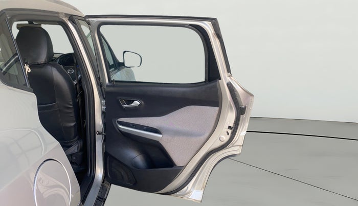 2023 Nissan MAGNITE XV MT, Petrol, Manual, 27,930 km, RHS Rear Door