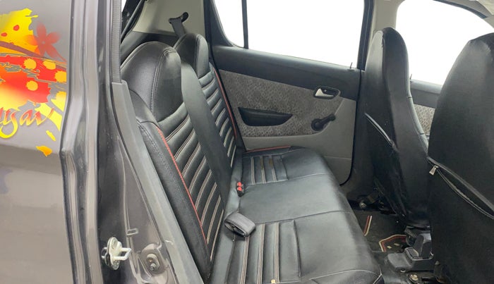 2017 Maruti Alto 800 LXI, Petrol, Manual, 34,901 km, Right Side Rear Door Cabin