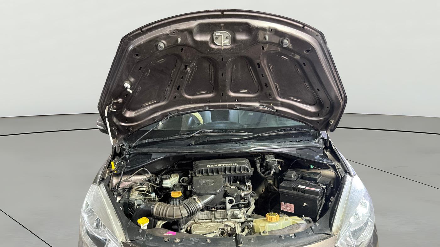 2018 Tata Tiago XZ PETROL, Petrol, Manual, 90,927 km, Open Bonet