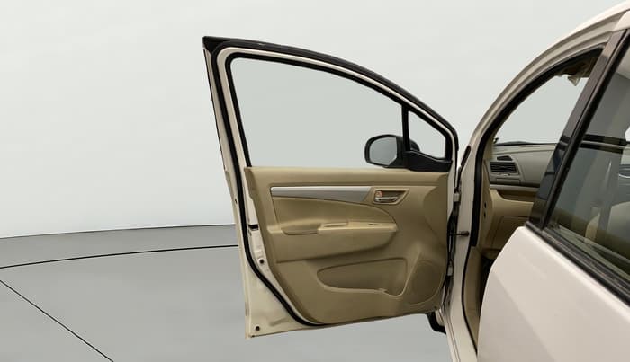 2016 Maruti Ertiga VXI, Petrol, Manual, 45,134 km, LHS Front Door