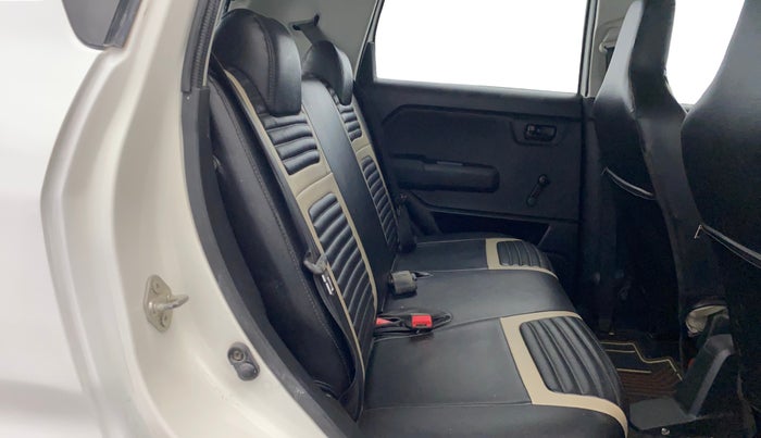 2019 Maruti New Wagon-R LXI CNG (O) 1.0, CNG, Manual, 1,14,531 km, Right Side Rear Door Cabin