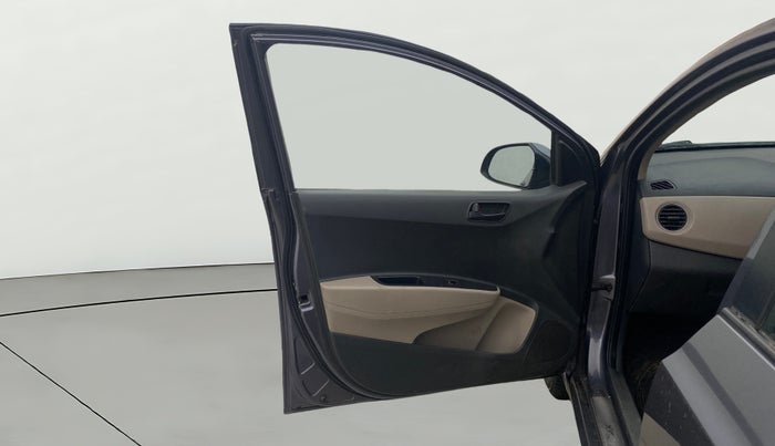 2018 Hyundai Xcent S 1.2, Petrol, Manual, 1,44,410 km, LHS Front Door