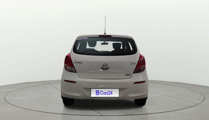 2014 Hyundai i20 MAGNA 1.2, Petrol, Manual, 77,067 km, Back/Rear