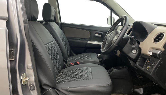 2015 Maruti Wagon R 1.0 LXI, CNG, Manual, 59,940 km, Right Side Front Door Cabin