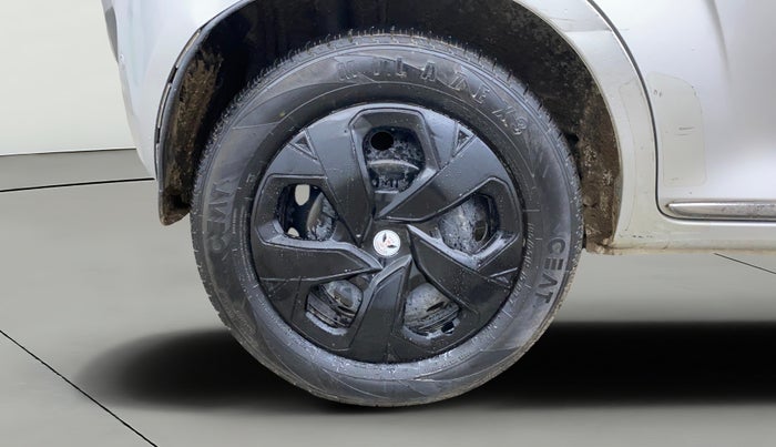 2018 Maruti IGNIS DELTA 1.2 AMT, Petrol, Automatic, 95,662 km, Right Rear Wheel