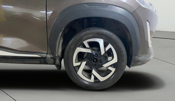 2021 Nissan MAGNITE XV MT, Petrol, Manual, 44,540 km, Right Front Wheel