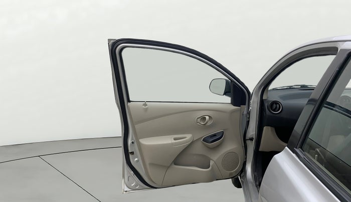 2016 Datsun Go Plus T, Petrol, Manual, 51,215 km, LHS Front Door