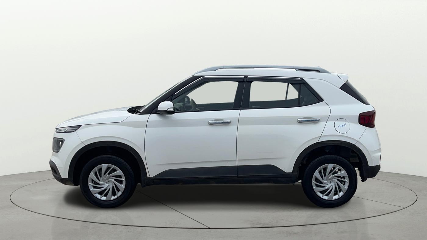 2021 Hyundai VENUE S+ 1.2, Petrol, Manual, 71,178 km, Left Side