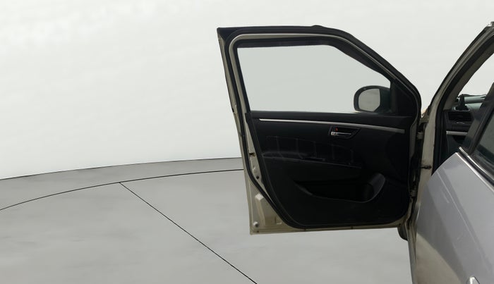 2014 Maruti Swift VXI, Petrol, Manual, 48,783 km, LHS Front Door