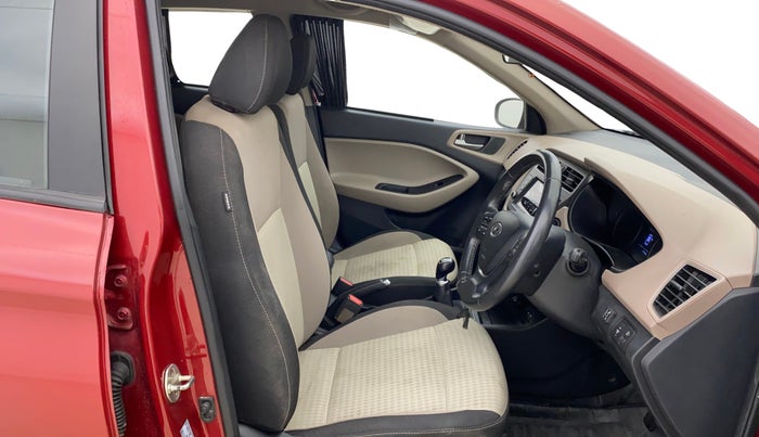 2019 Hyundai Elite i20 ASTA 1.2 (O), CNG, Manual, 89,154 km, Right Side Front Door Cabin