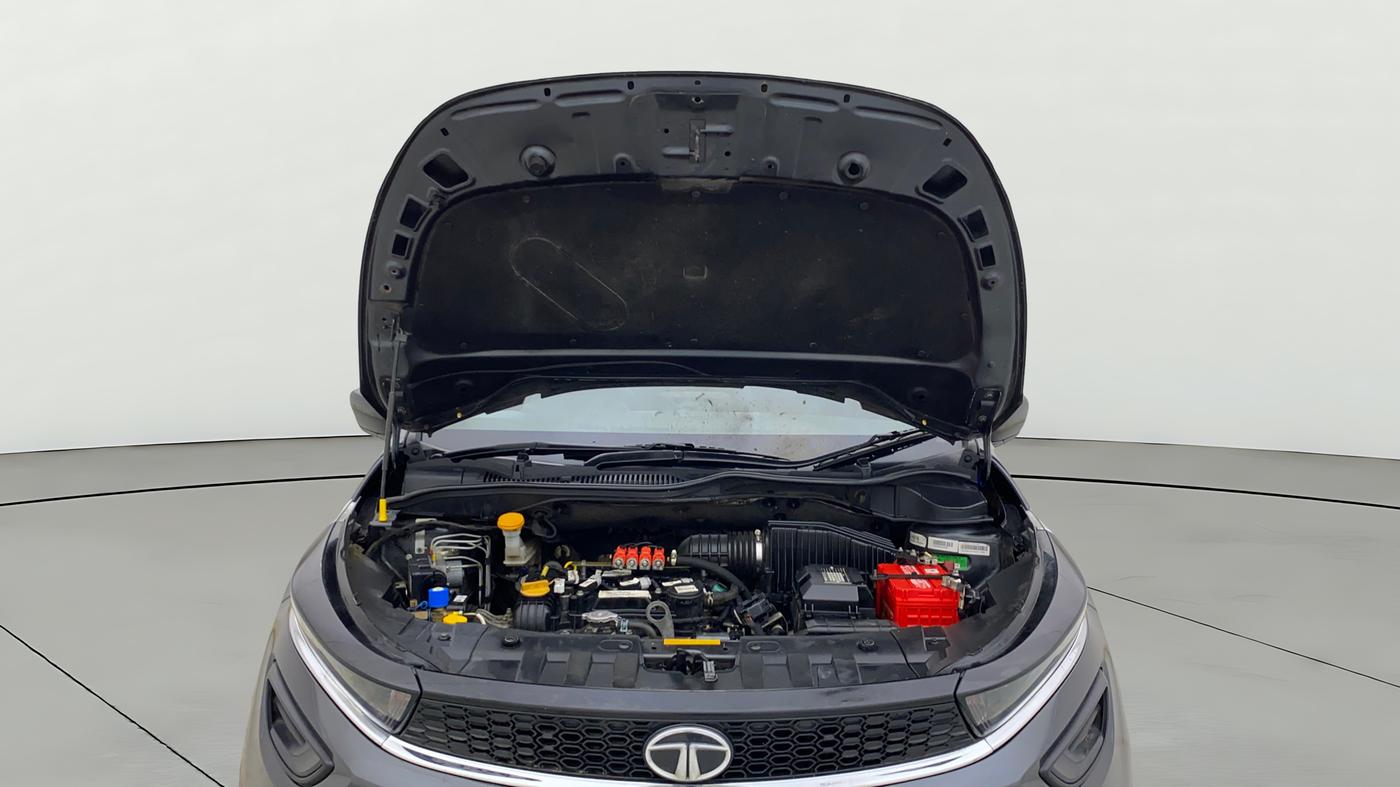 2021 Tata ALTROZ XM PLUS PETROL, CNG, Manual, 56,683 km, Open Bonet