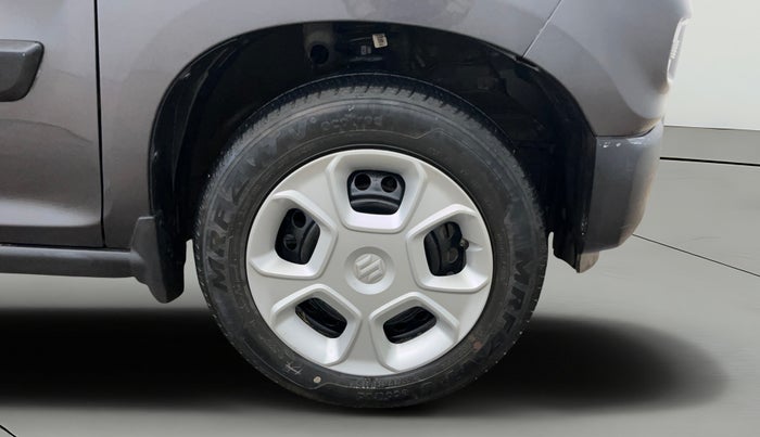 2020 Maruti S PRESSO VXI PLUS AMT, Petrol, Automatic, 42,863 km, Right Front Wheel