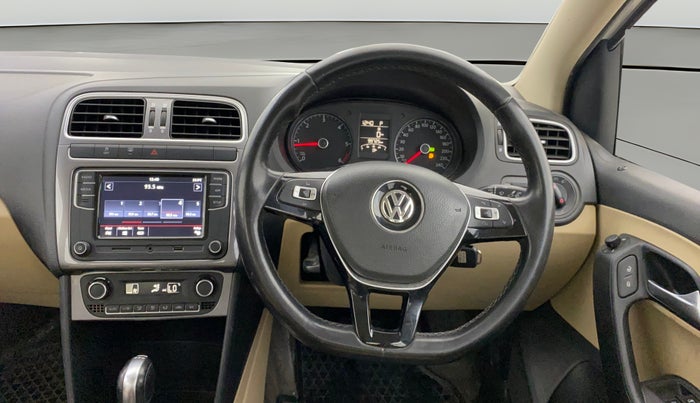 2019 Volkswagen Ameo HIGHLINE PLUS 1.5L AT 16 ALLOY, Diesel, Automatic, 99,697 km, Steering Wheel Close Up
